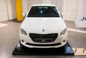 رنو و پژوسیتروئن در صورت ترک ایران، باید به ایران غرامت دهند