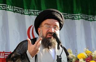 فساد، خوره هر نظامی است