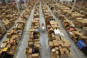 انبارداری مترادف با احتکار نیست