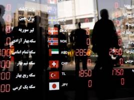 کسی به بازار ارز سر نمی‌زند؟