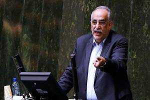 قصد بازگشت به دولت ندارم