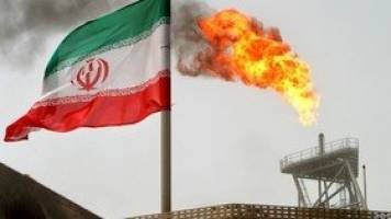 موافقت آمریکا با معافیت هشت کشور از تحریم‌های نفتی ایران