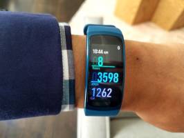 آینده گجت‌های پوشیدنی به کدام برند تعلق دارد؟