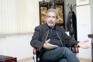 اروپايي‌ها دوگانه بازي مي‌كنند رفتار ما هم متناسب باشد