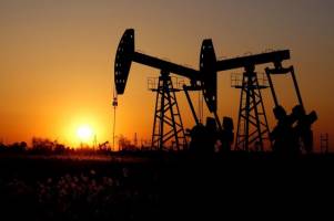 کاهش قیمت نفت جهانی