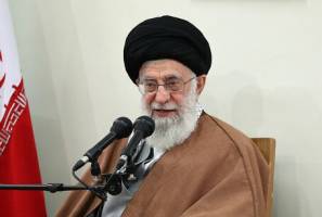 هشدار ۸ ماه پیش رهبر انقلاب به دولت؛ معطل اروپا نمانید