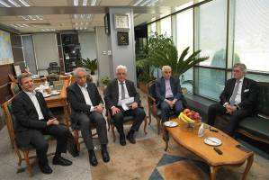 نظر مدیران بانکی‌ها درباره پیوستن به FATF