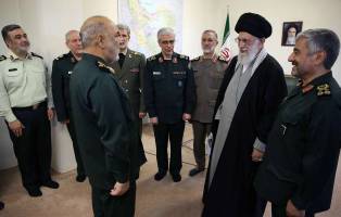 اعطای درجه سرلشکری به فرمانده کل جدید سپاه پاسداران(02 اردیبهشت 1398)