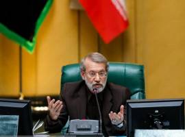 لاریجانی: مجلس مخالف افزایش قیمت بنزین است