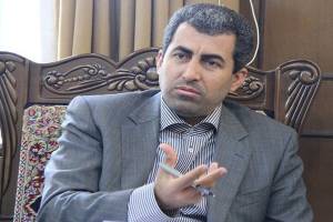 مخالف تفکیک صمت و احیای وزارت بازرگانی هستم