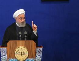 روحانی: راهی جز ایستادگی و مقاومت وجود ندارد