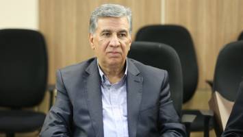 هیات رئیسه خرد جمعی را مبنای عملکرد خود قرار دهد