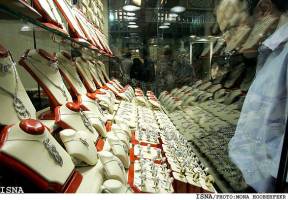 تاثیر مستقیم رفت و برگشت ارز بر قیمت طلا و سکه