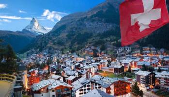 معلمان سوئیسی چقدر حقوق می‌گیرند؟