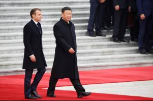 چین و فرانسه ۱۵ میلیارد دلار قرارداد امضا کردند