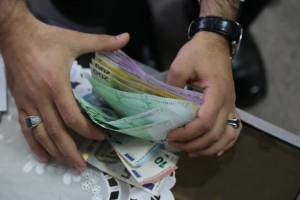 نرخ رسمی دلار ثابت ماند