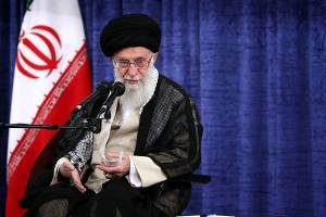 مردمی بودن به ادّعاکردن نیست