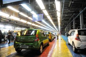 پارس خودرو از شمولیت ماده ۱۴۱ خارج شد