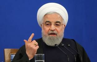 مردم همچنان در خانه بمانند