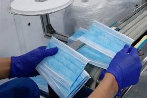 عدم ترخیص برخی تجهیزات و دستگاههای پزشکی از گمرک