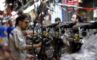 جهش تولید با گردش کارخانه‌ها و حفظ اشتغال کارگران محقق می‌شود