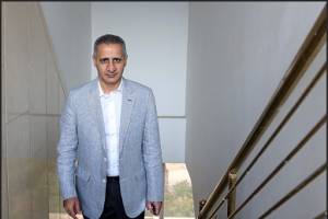 قیمت نفت تا ۲ سال از محدوده ۳۰ تا ۴۰ دلار خارج نمی‌شود