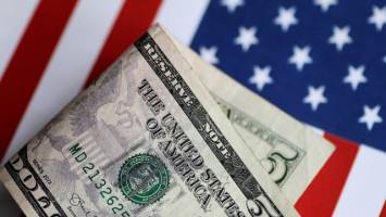 صعود خفیف دلار