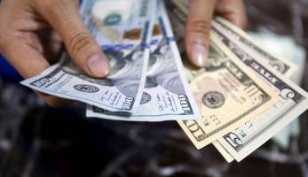 کرونا با قیمت دلار چه می‌کند؟
