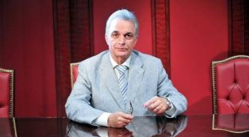 التهاب بازار دلار ناشی از کمبود منابع ارزی است