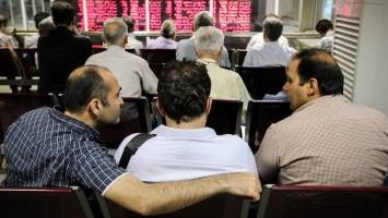 باقیمانده سهام دولت در سه بانک در قالب دارا سوم عرضه می‌شود