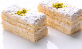 طرز تهیه شیرینی ناپلئونی خانگی خوشمزه و بازاری با خمیر هزارلا آماده