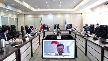 ایران و اروپا در حوزه سرمایه‌گذاری، بازاریابی و آموزش همکاری کنند