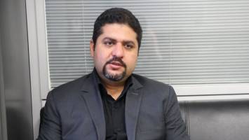 دولت برای برقراری تجارت ترجیحی با ویتنام و مبادله مالی از طریق صرافی‌ها تلاش کند