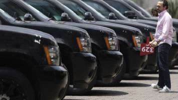 توپ واردات خودرو دوباره به زمین مجلس برگشت