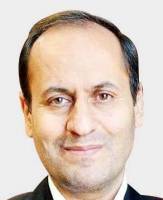 سیاست‌های داخلی و تعامل با جهان