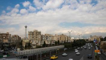 کیفیت هوای تهران در مرز ناسالم برای گروه‌های حساس