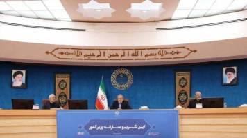 پزشکیان: نباید به خواصی که برای خودشان سهم می‌خواهند توجه کنیم/در حال حاضر عدالت در جامعه نیست