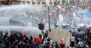 بیش از 100 زخمی در اعتراضات به 