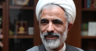 وقت بيان حقايق در مورد خود احمدی‌نژاد است