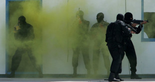 درگیری مسلحانه پلیس و سارقان گل‌فروشی در اهواز