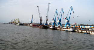 افتتاح بزرگترین حوضچه در یکی از قدیمی‌ترین بنادر