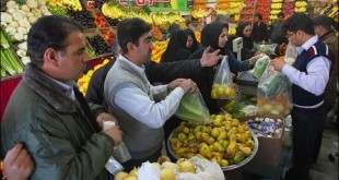 اختلاف نظر دو اتحادیه در خصوص دلیل ثبات قیمت میوه