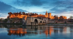 ۱۰ شهر و دهکده‌ تاریخی و چشم‌ نواز فرانسه