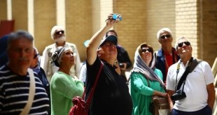 کاهش تعداد توریستها برای سفر به ایران