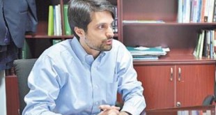 سیاست گذار می داند یا نمی داند
