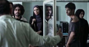 تصویر، آزاده نامداری در سکانسی از فیلم «نسیم»