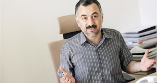 بسته اقتصادی دولت می تواند کشور را از رکود خارج کند