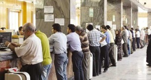 استقبال مردم از وام ۲۵ میلیونی خودرو به دلیل نداشتن پس‌انداز بود