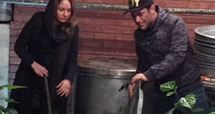 نذری پزان محمدرضا گلزار در اربعین با حضور مهناز افشار + تصاویر